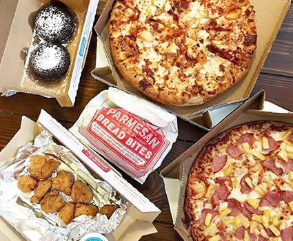 Pizza Delivery in Oswego IL